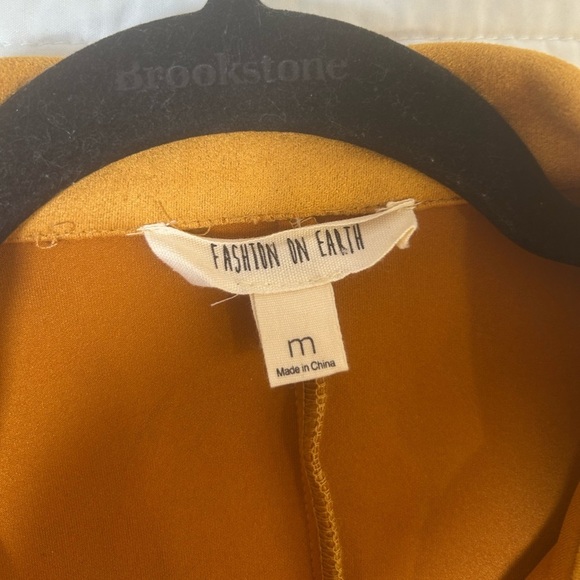 🍂🍁Fall Outfit! Faux Suede Button Up Dress. Gold Color. Short Sleeves. Size M. - Picture 3 of 9